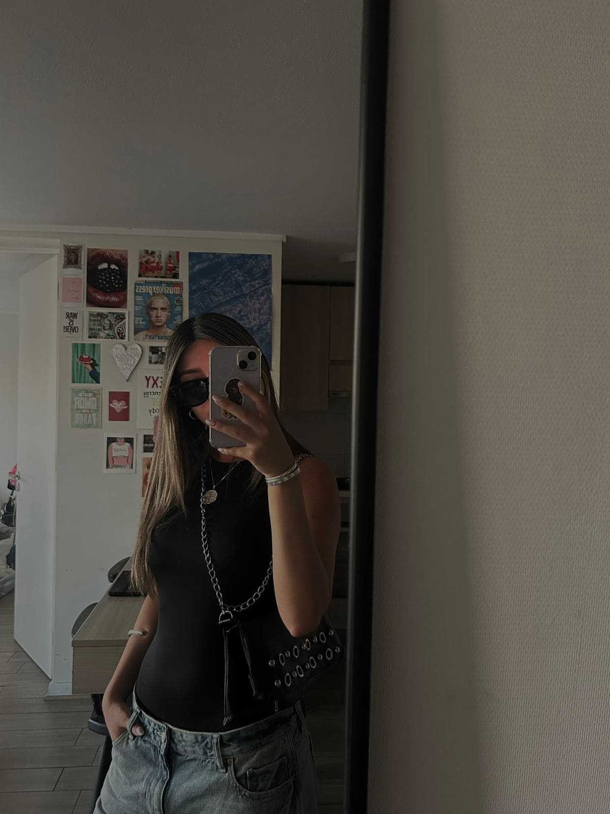 Chain Rebel Clutch